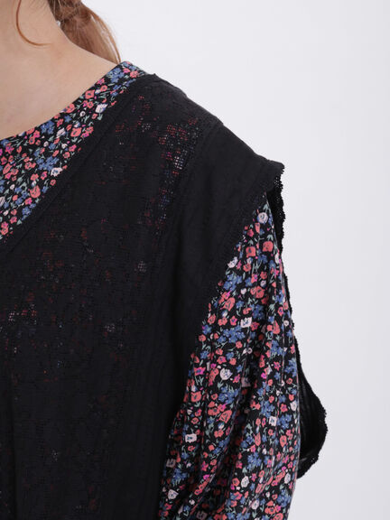 【Lace collection】レース+ドビーノースリブラウス（オフホワイト/ブラック）｜Samansa Mos2（サマンサ モスモス）通販