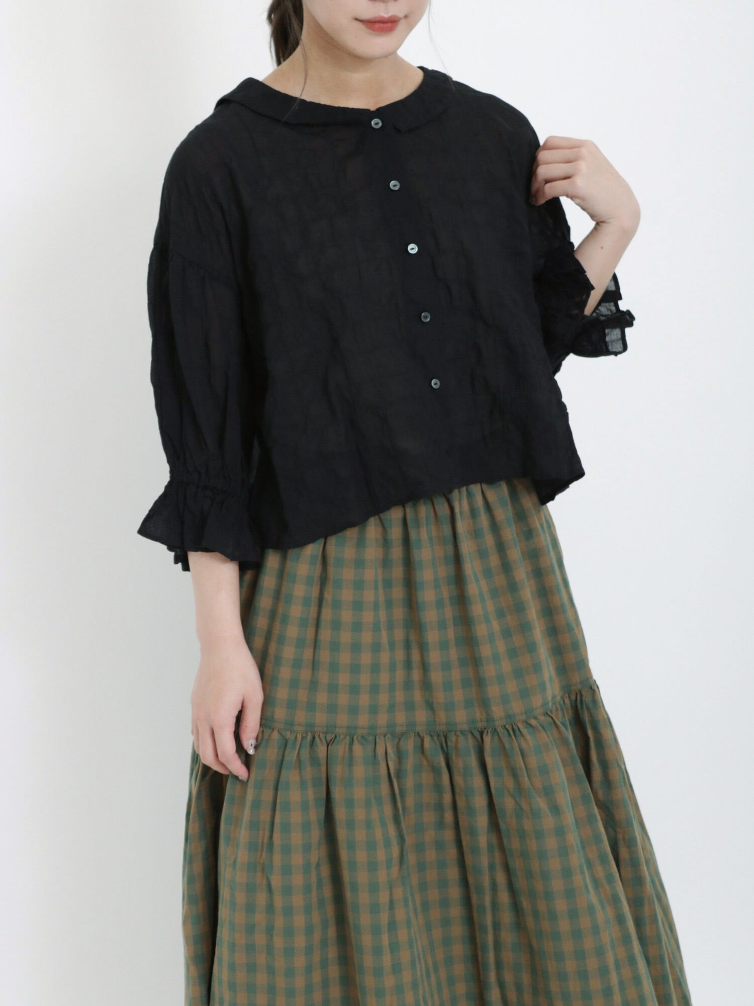 新品kazumi×SamansaMos2刺繍レーススカート\n¥9,790(税込)