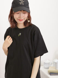 セール】 【汗染み防止】お花刺繍Tシャツ（オフホワイト/ブラック/ミント/キナリ/トップス/Tシャツ）| SM2（サマンサ モスモス）公式通販