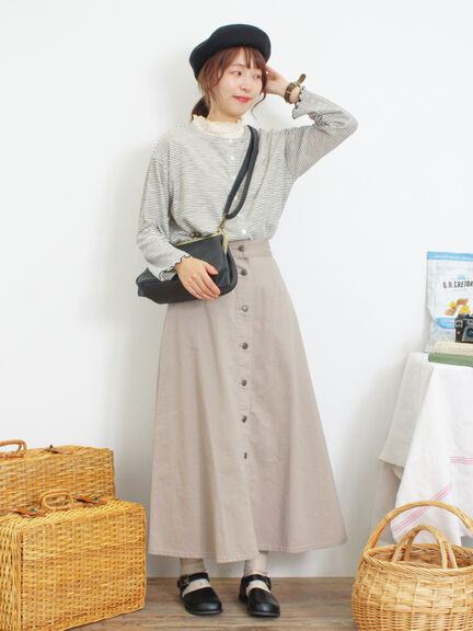 【Sサイズ WEB限定】フロント釦フレアデニムスカート（ベージュ）｜Samansa Mos2（サマンサ モスモス）通販