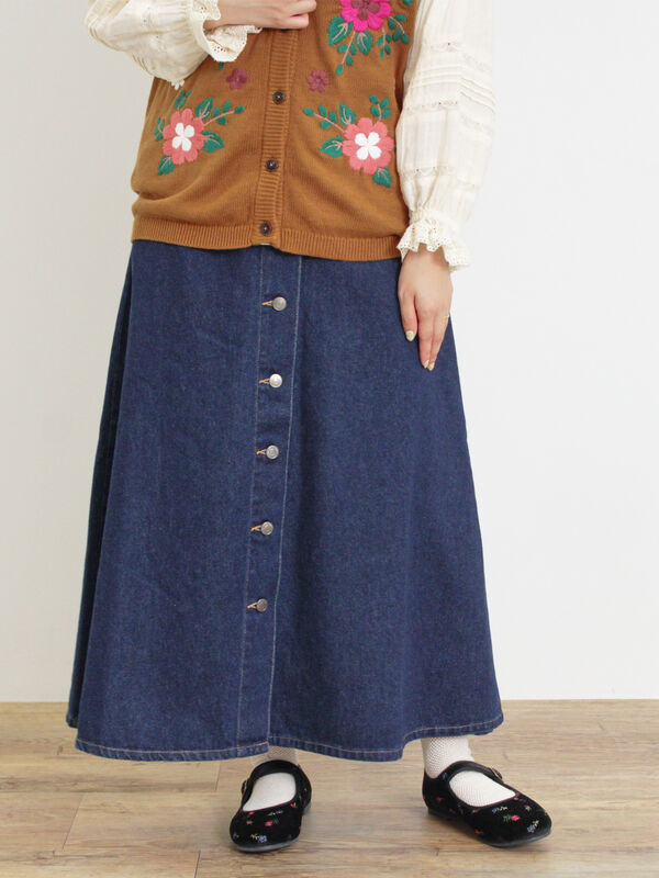 セール】 【Sサイズ WEB限定】フロント釦フレアデニムスカート