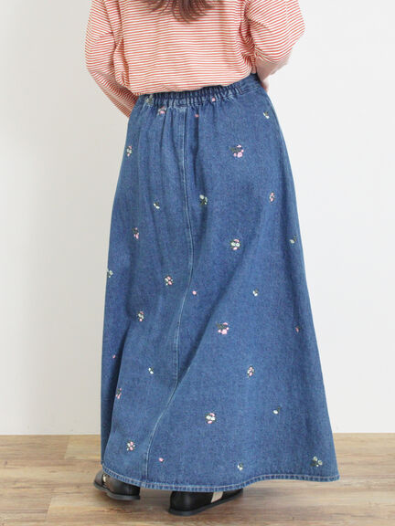 【Sサイズ WEB限定】フロント釦フレアデニムスカート（ベージュ）｜Samansa Mos2（サマンサ モスモス）通販