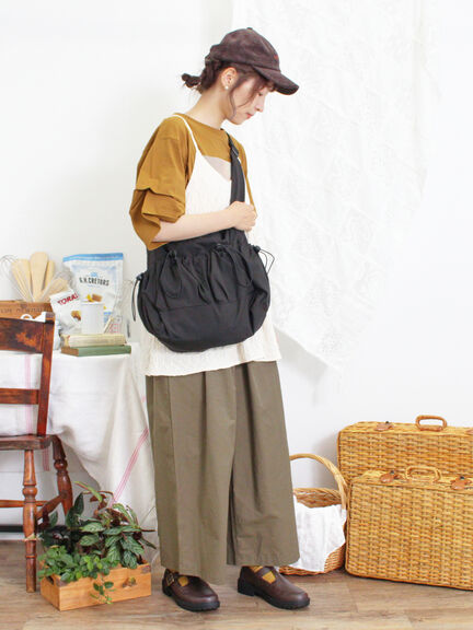 ドローコードデザインワイドパンツ（ベージュ）｜Samansa Mos2（サマンサ モスモス）通販