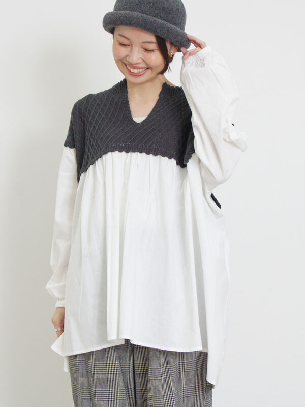 今話題のアイテムを 良品］M'S GRACY ベージュ×ホワイト 異素材ドッキングチュニック トップス