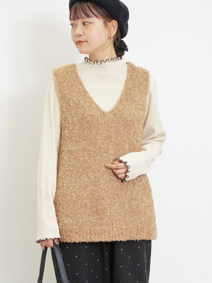 ファンシーヤーンVネックベスト（ベージュ/キナリ）｜Samansa Mos2（サマンサ モスモス）通販