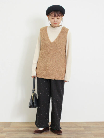 ファンシーヤーンVネックベスト（ベージュ/キナリ）｜Samansa Mos2（サマンサ モスモス）通販