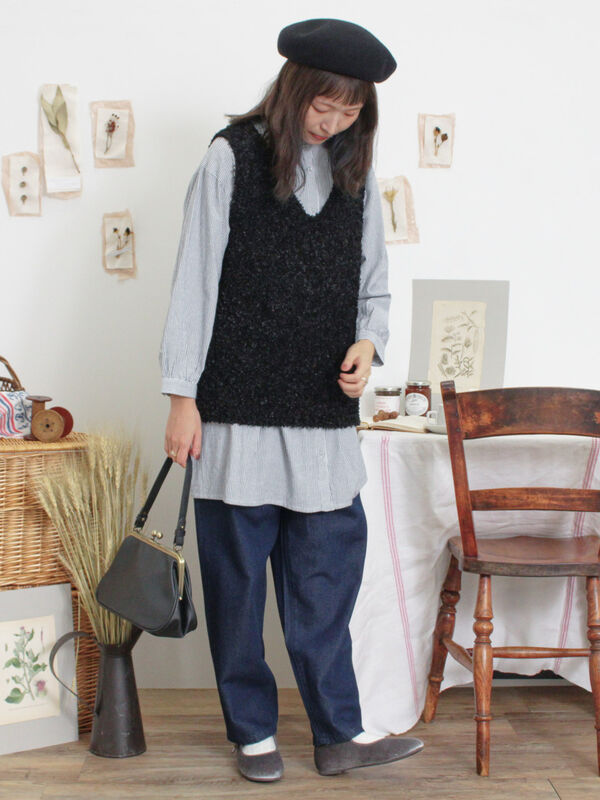 セール】 ファンシーヤーンVネックベスト（ベージュ/キナリ/アウター