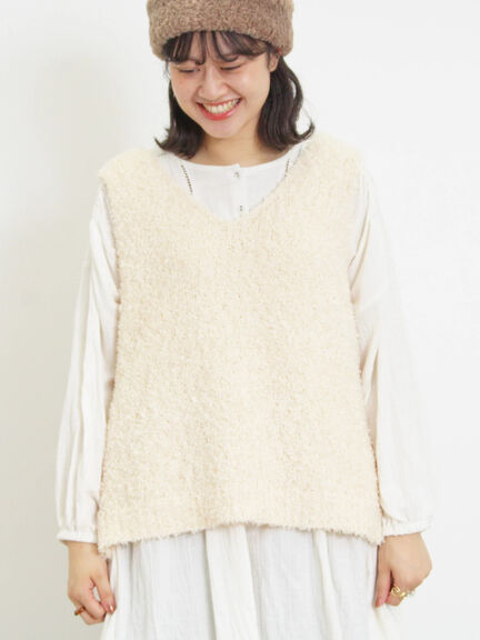 ファンシーヤーンVネックベスト（ベージュ/キナリ）｜Samansa Mos2（サマンサ モスモス）通販