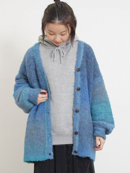 グラデーションブークレミドル丈Vネックカーディガン（グレー）｜Samansa Mos2（サマンサ モスモス）通販