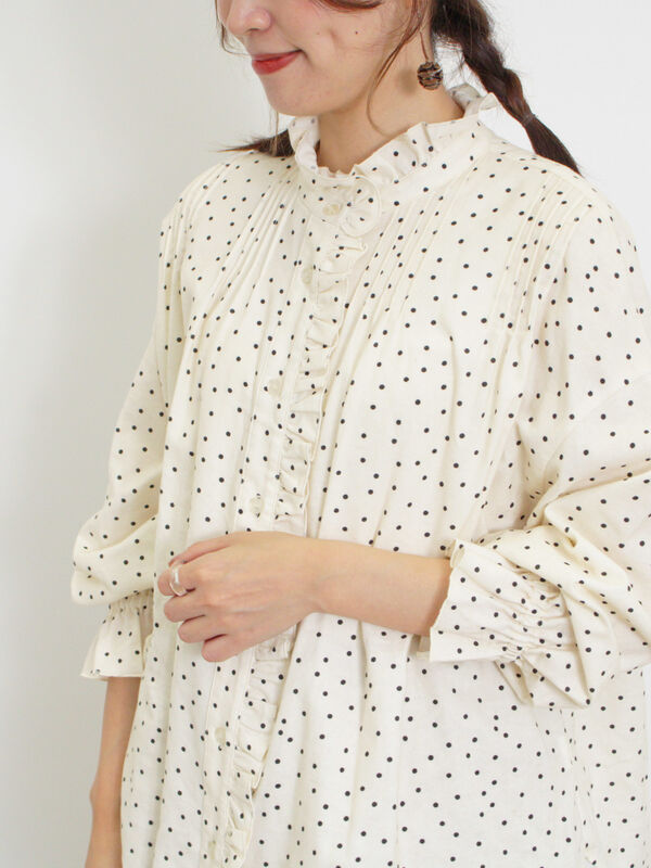 pepe様ご購入です SamansaMos2 羊飼いと犬柄 ブラウス