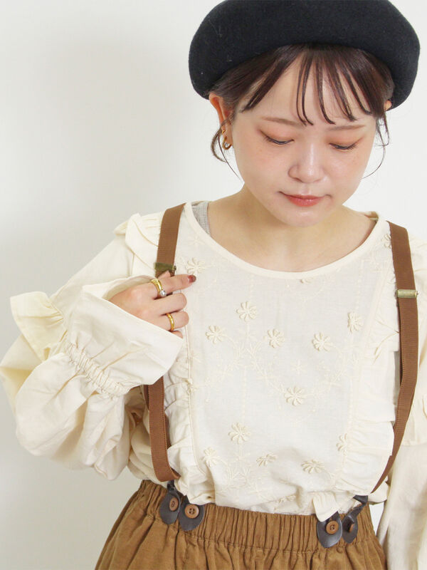 R3836 ベランピングサスペンダーパンツ(M ライトベージュ): パンツ - RNA ONLINE STORE | アールエヌエー公式通販