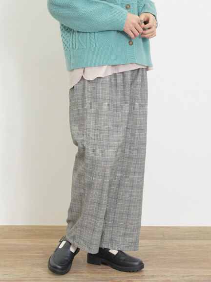 【保温加工・帯電防止】ストレートパンツ（カーキ/キナリ）｜Samansa Mos2（サマンサ モスモス）通販