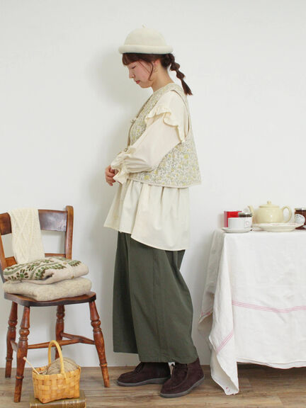 中綿キルトチャイナボタンベスト（チャコールグレー/ネイビー）｜Samansa Mos2（サマンサ モスモス）通販