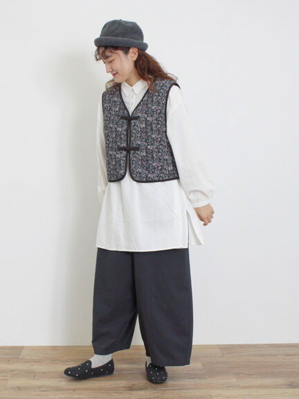 中綿キルトチャイナボタンベスト（チャコールグレー/ネイビー）｜Samansa Mos2（サマンサ モスモス）通販