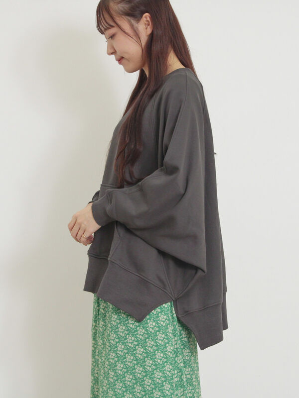 セール】 ドルマンスリーブゆるスウェット（チャコールグレー/ブラウン