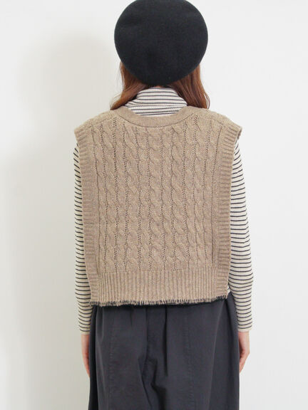 ◎ブランケットステッチケーブル編みショートベスト（オフホワイト/チャコールグレー）｜Samansa Mos2（サマンサ モスモス）通販