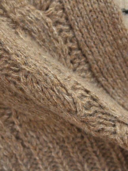 ◎ブランケットステッチケーブル編みショートベスト（オフホワイト/チャコールグレー）｜Samansa Mos2（サマンサ モスモス）通販