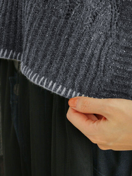 ◎ブランケットステッチケーブル編みショートベスト（オフホワイト/チャコールグレー）｜Samansa Mos2（サマンサ モスモス）通販