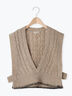 ◎ブランケットステッチケーブル編みショートベスト（オフホワイト/チャコールグレー）｜Samansa Mos2（サマンサ モスモス）通販