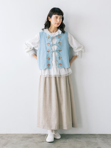 【kazumi×Samansa Mos2】刺繍入リボンベスト（ベージュ/サックスブルー/ブルー）｜Samansa Mos2（サマンサ モスモス）通販