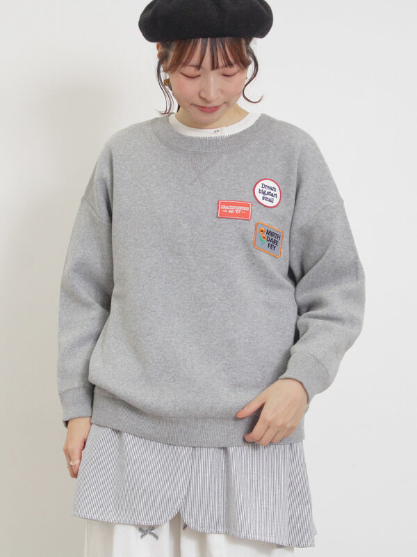 セール】 ワッペン付スウェットライクニット（グレー/チャコールグレー