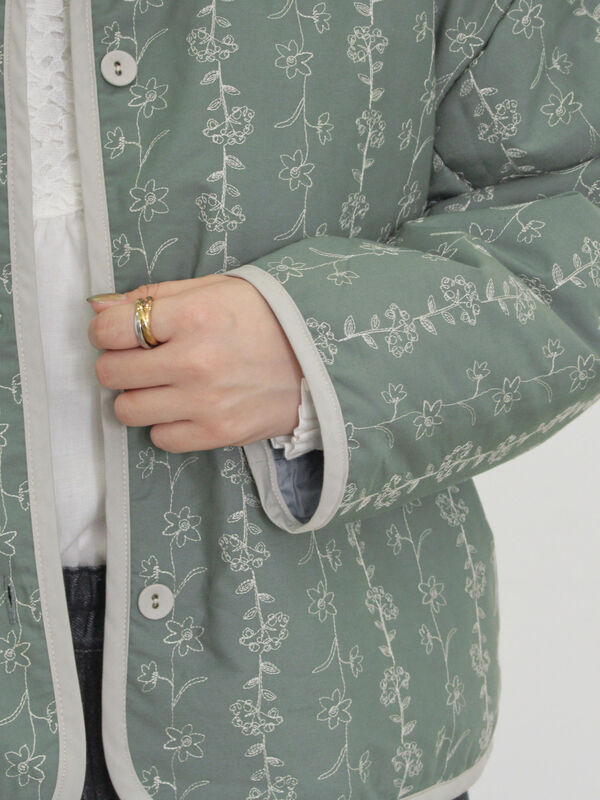 花柄グレー系ジャケット 軽やかな花柄ジャカードジャケット 9号・グレー｜東京ソワール