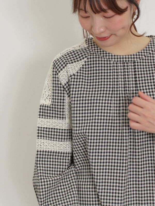 BUNON】back button short wide blouse BUNON Back Button Short