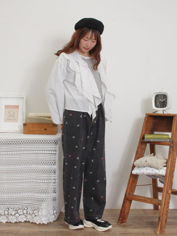 セール】 フレアカラーブラウス（オフホワイト/ブラック/ピンク