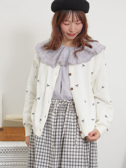リボン刺繍カーディガン（チャコールグレー/ベージュ/グリーン/キナリ）｜Samansa Mos2（サマンサ モスモス）通販