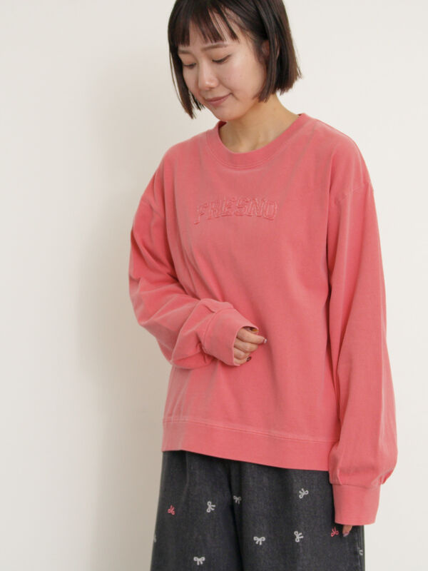 セール】 ピグメント加工ワッペンロゴスウェット（オフホワイト