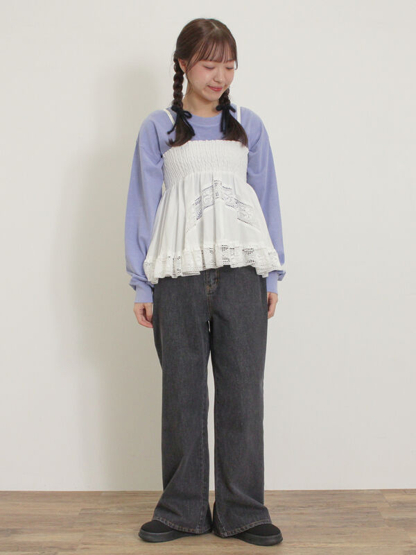 セール】 ピグメント加工ワッペンロゴスウェット（オフホワイト