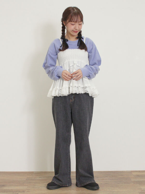 セール】 ピグメント加工ワッペンロゴスウェット（オフホワイト