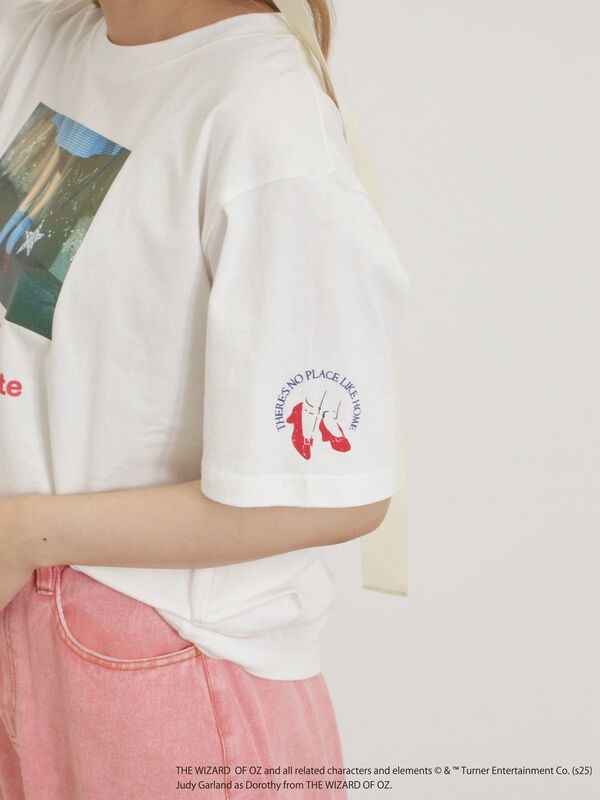 セール】 【オズの魔法使/赤い靴】プリントTシャツ（オフホワイト
