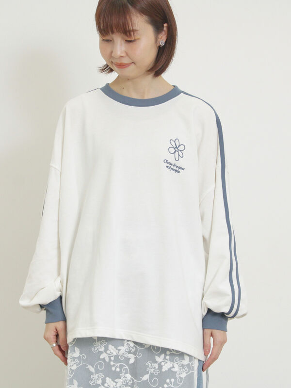 セール】 ミニ裏毛ワンポイント刺繍ラインスウェット（オフホワイト