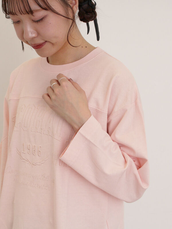 セール】 ピグメント加工ロゴ刺繍ロングTシャツ（オフホワイト