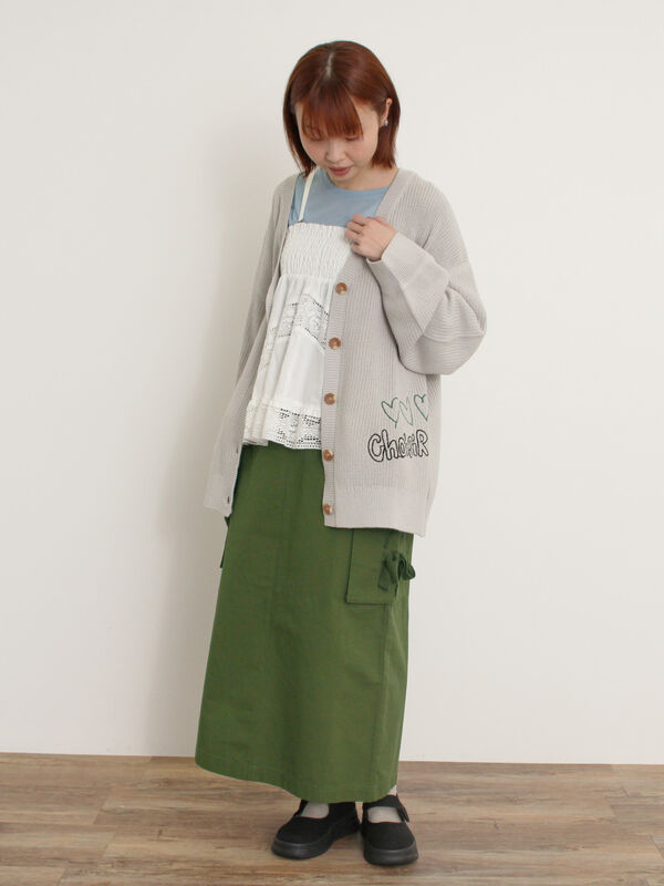 セール】 ハンド刺繍風ニットカーディガン（グレー/ネイビー