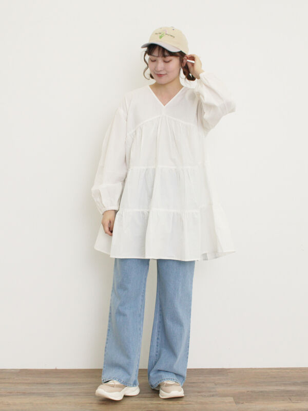 セール】 ティアードVネックチュニック（オフホワイト/ブラック/ピンク