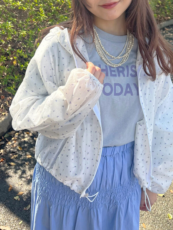 セール】 柄アソートシアーブルゾン（オフホワイト/ブラック/ブルー