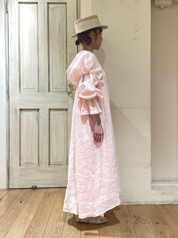 立川店/EC限定】リネンビッグカラーワンピース（ブラック/ピンク