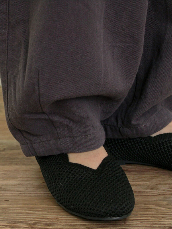 セール】 【M/Lサイズ】裾タックギャザーパンツ(チャコールグレー セール】 【M/Lサイズ】裾タックギャザーパンツ(チャコールグレー