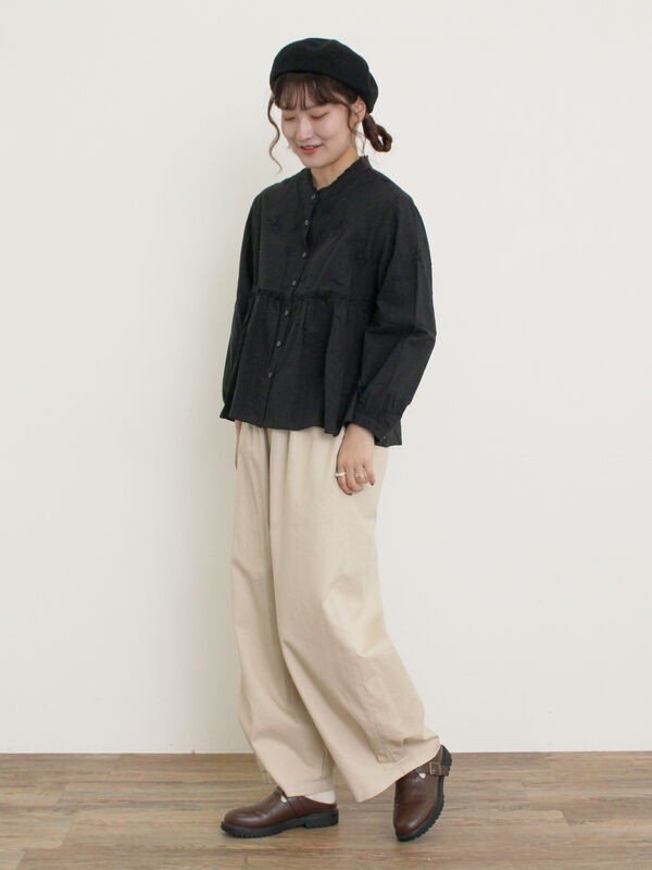 AMBIDEX Store ○袖刺繍ギャザーブラウス(F アオ): CHILD WOMAN