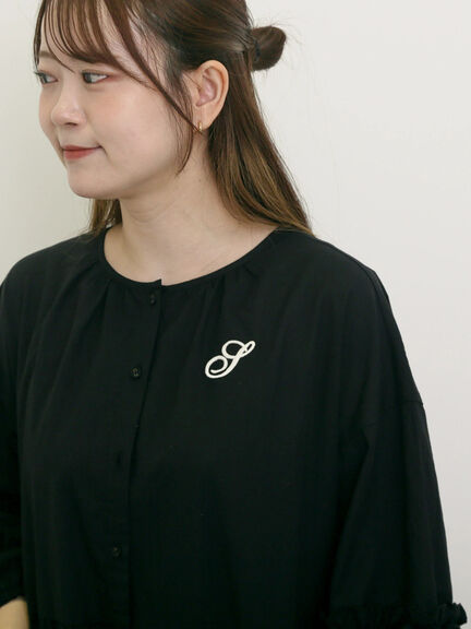 【S/Mサイズ】イニシャル刺繍7分袖ティアードワンピース（チャコールグレー/ブラック/レッド/ネイビー）｜Samansa Mos2（サマンサ モスモス）通販