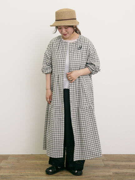 【S/Mサイズ】イニシャル刺繍7分袖ティアードワンピース（チャコールグレー/ブラック/レッド/ネイビー）｜Samansa Mos2（サマンサ モスモス）通販