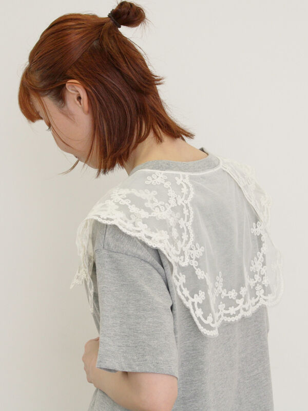 N°21 Tシャツ レース　襟付き　ビジュー N°21 ヌメロヴェントゥーノ Tシャツ レース衿 ビジュー ブラック