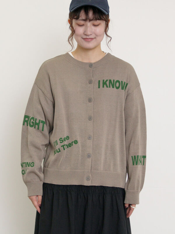 セール】 ランダムロゴプリント前後2WAYニット（オフホワイト/グレー