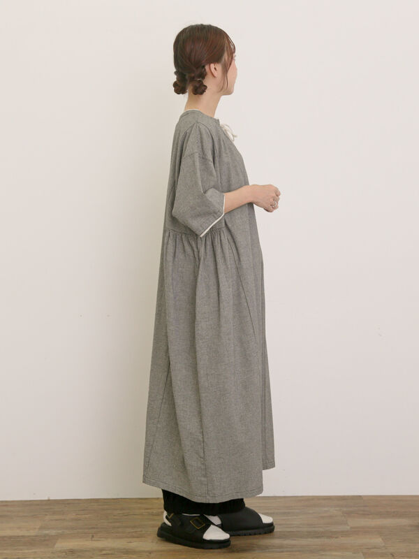 セール】 【S/Mサイズ】襟ぐり小レース2WAYワンピース