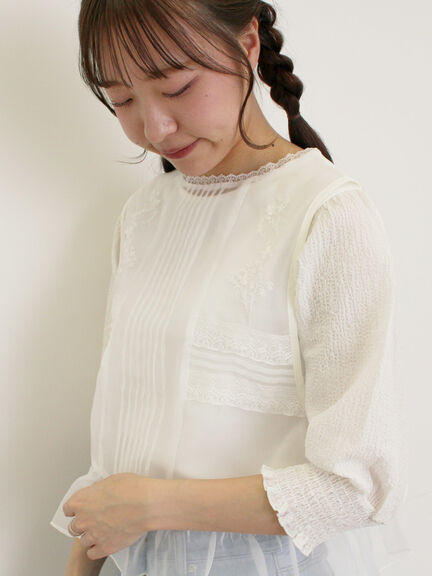 オーガンジー刺繍ベスト（オフホワイト/ブラック/キナリ）｜Samansa Mos2（サマンサ モスモス）通販