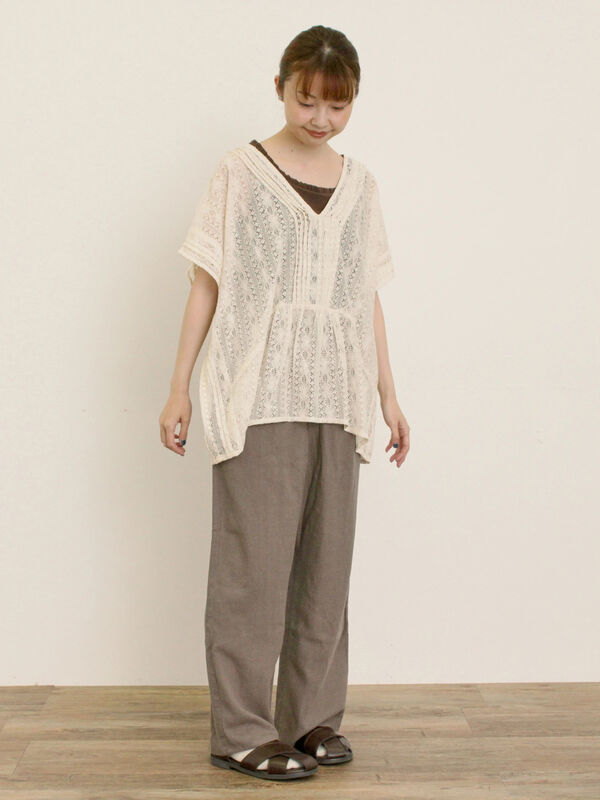 セール】 2WAYレースベスト（オフホワイト/チャコールグレー/キナリ