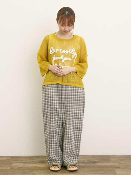 テープロゴ刺繍ニットプルオーバー（チャコールグレー/ベージュ/イエロー/キナリ）｜Samansa Mos2（サマンサ モスモス）通販