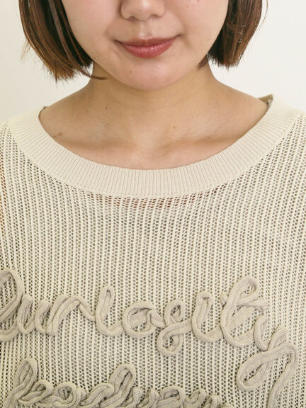 テープロゴ刺繍ニットプルオーバー（チャコールグレー/ベージュ/イエロー/キナリ）｜Samansa Mos2（サマンサ モスモス）通販